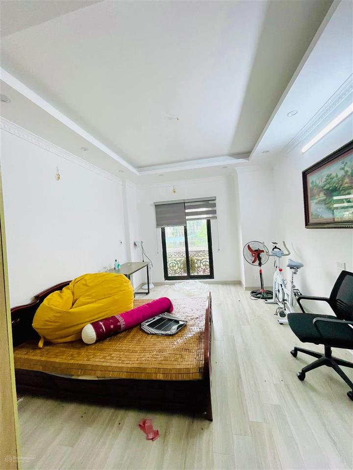 Cực hiếm! yên hòa  cầu giấy, ngõ 3 gác tránh, 1 ngoặt ra ôtô, 60m ra phố, thoáng, sân xe, 38m2*5t