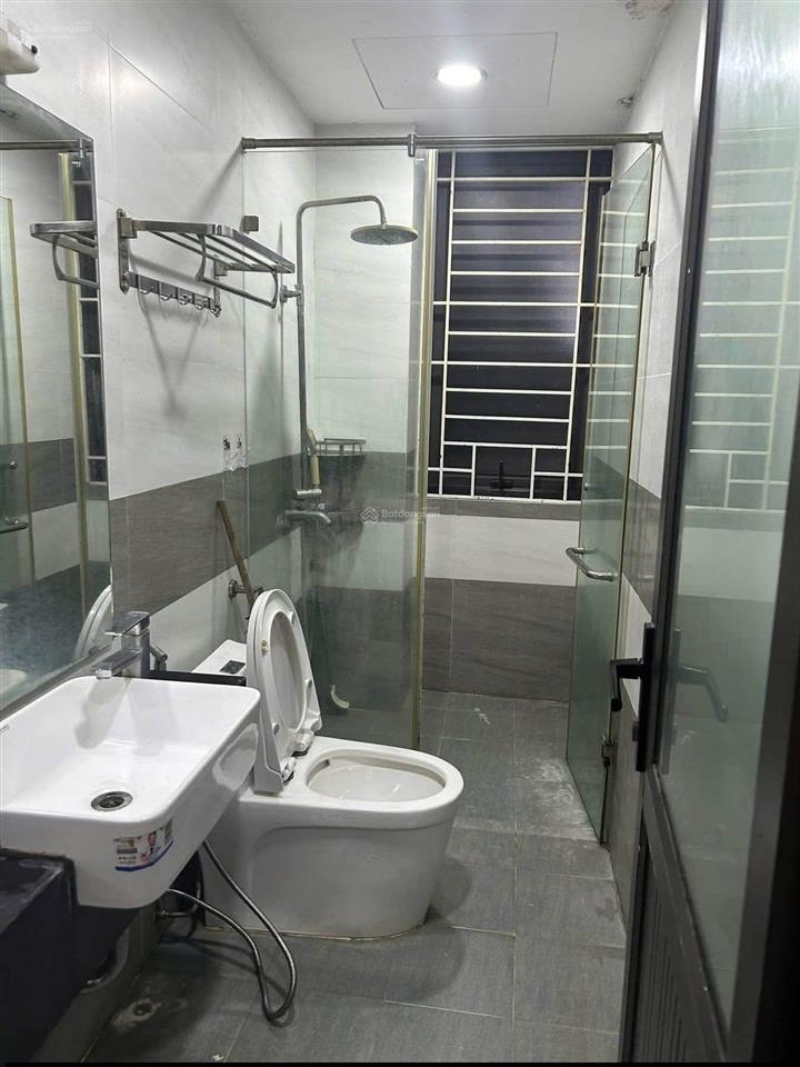 Giảm sốc! nguyễn khánh toàn, xây chắc chắn, ngõ thông gần phố, thoáng trước sau, sổ vuông đẹp, 43m2