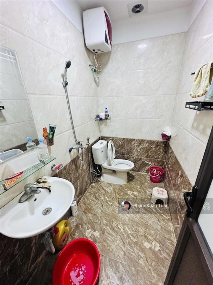 Giảm 1.5 tỷ! xuân thủy, ngõ ôtô tránh, vài chục m ra phố, xây chắc chắn, không quy hoạch, 48m2*5t