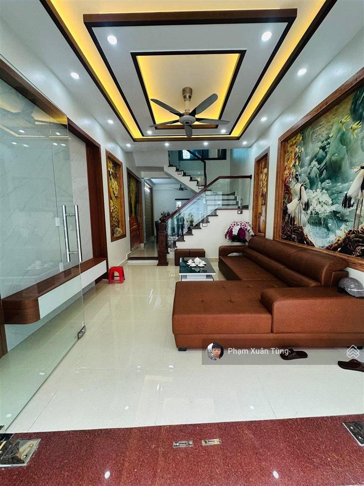 Cắt lỗ! yên hòa, xây chắc chắn, ôtô đỗ cạnh nhà, thông tứ tung, gần phố, 2 thoáng, ở luôn, 50m2*5t
