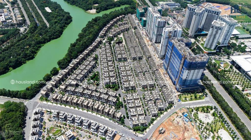 Chính chủ cần bán căn hộ 1pn sân vườn bằng giá hđmb, giá tốt dự án