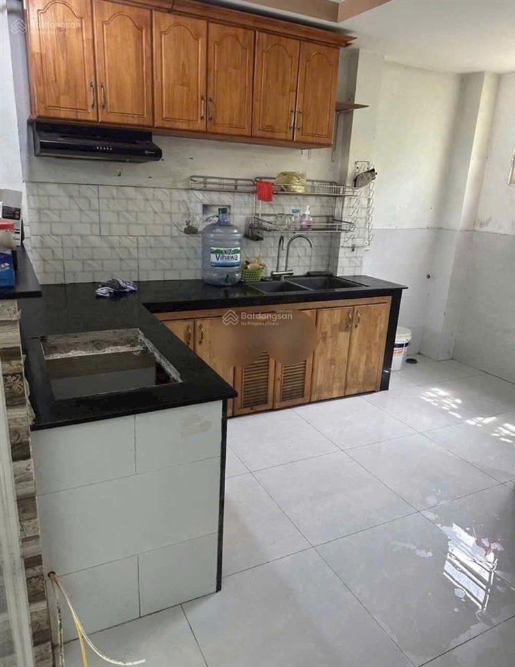 Nhà sổ riêng phường long trường. 52m2 ngang 4m. đường thông 6m giá 3.550 tỷ