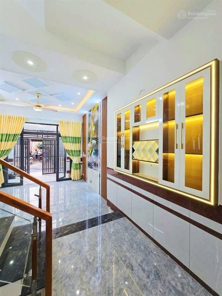 Bán nhà lã xuân oai nguyễn duy trinh 4 tầng hẻm xh thông giá 5.180 tỷ