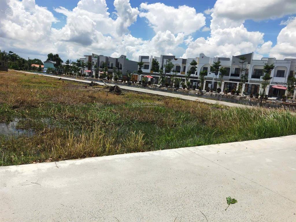 Bán đất nền thổ cư giá rẻ nguyễn hữu trí bình chánh ngang 5m dài 20m
