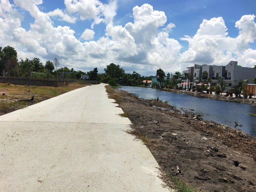 Bán đất nền thổ cư giá rẻ nguyễn hữu trí bình chánh ngang 5m dài 20m