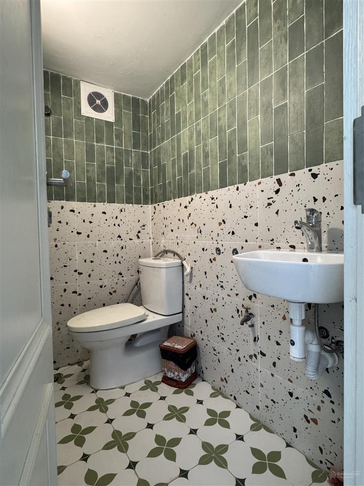 Chính chủ cho thuê mặt bằng kinh doanh tại 870 minh khai, 20 triệu, 150m2