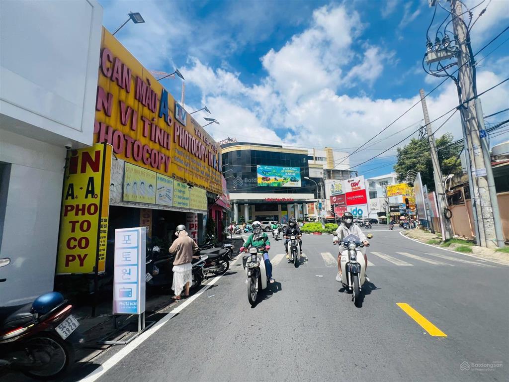 Hơn 6 tỷ đất 73.3m2 ô tô tránh nhau cạnh vincom thủ đức, tô vĩnh diện