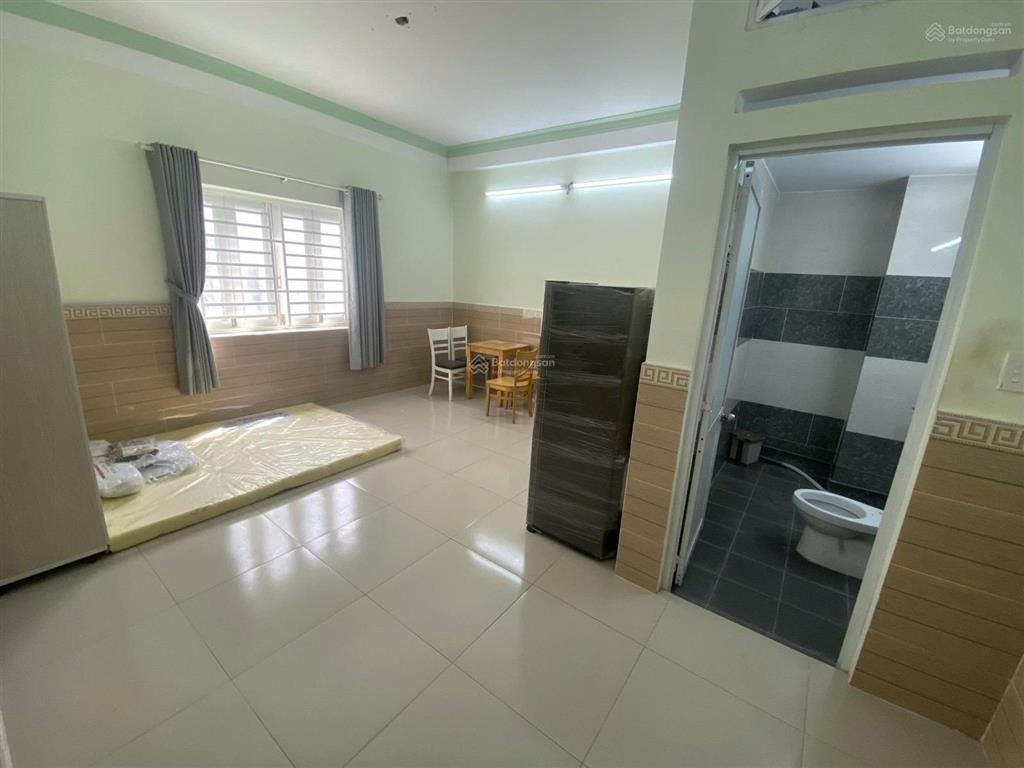 Cho thuê phòng khu dân cư himlam  bình hưng. dt 30m2. giá 5tr/tháng. full nội thất