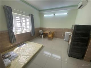 Cho thuê phòng khu dân cư himlam  bình hưng. dt 30m2. giá 5tr/tháng. full nội thất