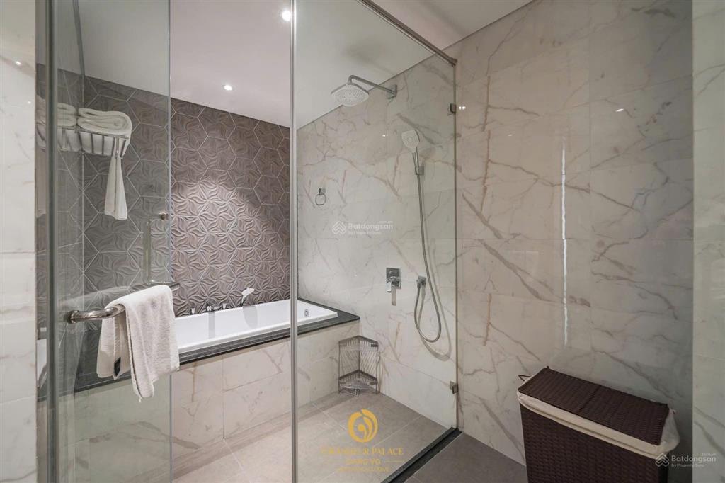 Chủ nhà cần bán gấp căn 1pn  56m2, 1wc tại grandeur 138b giảng võ.  0933 218 ***