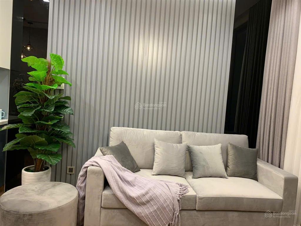 Hiếm  cho thuê căn hộ 1pn tại m2 metropolis, ba đình, hà nội  view hồ tây cực đẹp