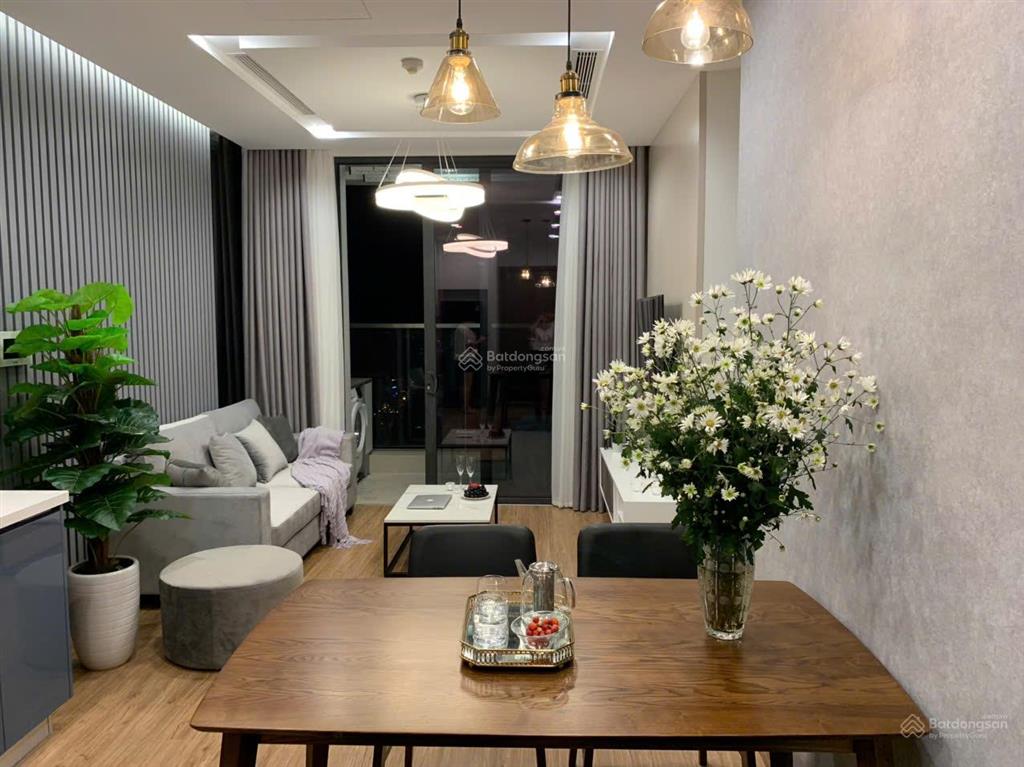 Hiếm  cho thuê căn hộ 1pn tại m2 metropolis, ba đình, hà nội  view hồ tây cực đẹp