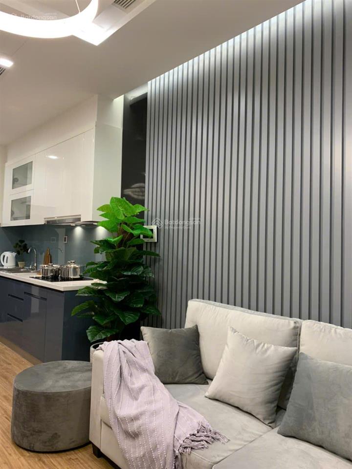 Hiếm  cho thuê căn hộ 1pn tại m2 metropolis, ba đình, hà nội  view hồ tây cực đẹp