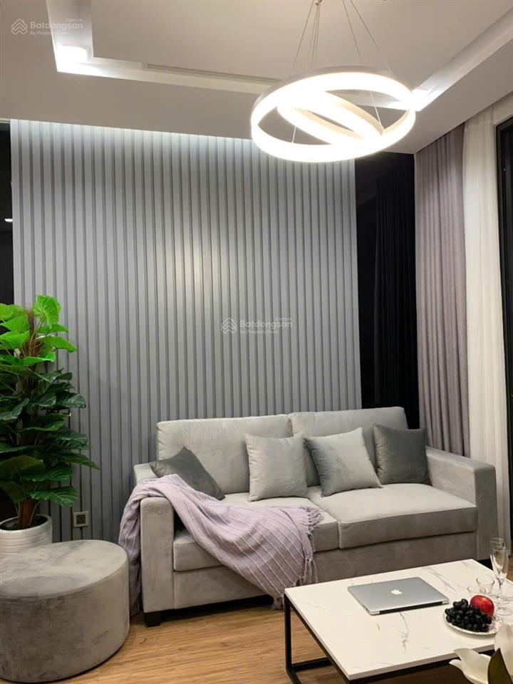 Hiếm  cho thuê căn hộ 1pn tại m2 metropolis, ba đình, hà nội  view hồ tây cực đẹp