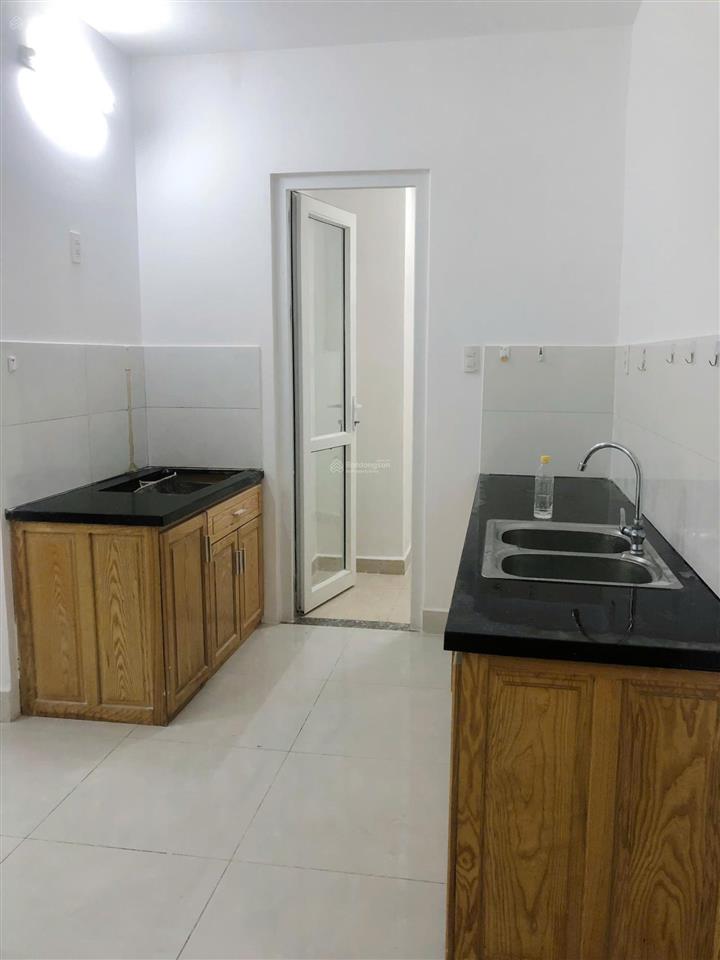 Bán căn hộ tara (68m2 2pn + 2wc), tầng cao vừa ban công đn