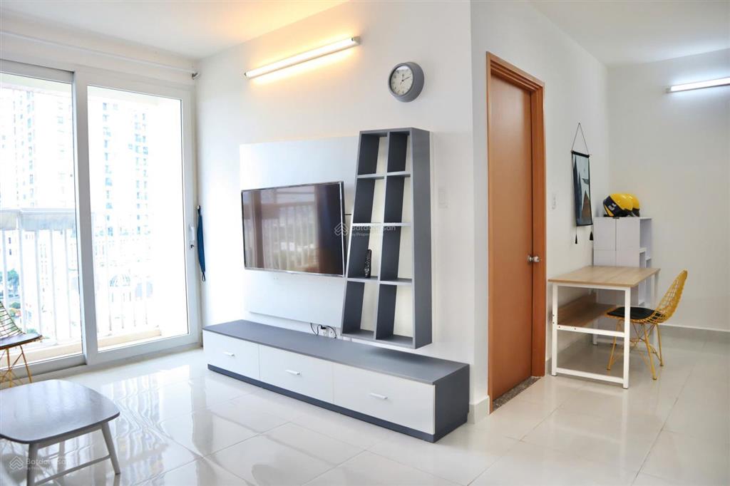 Sang nhượng căn hộ ( 1pn + 1wc 49m2) đầy đủ nội thấtsổ hồng ( tara q8 )