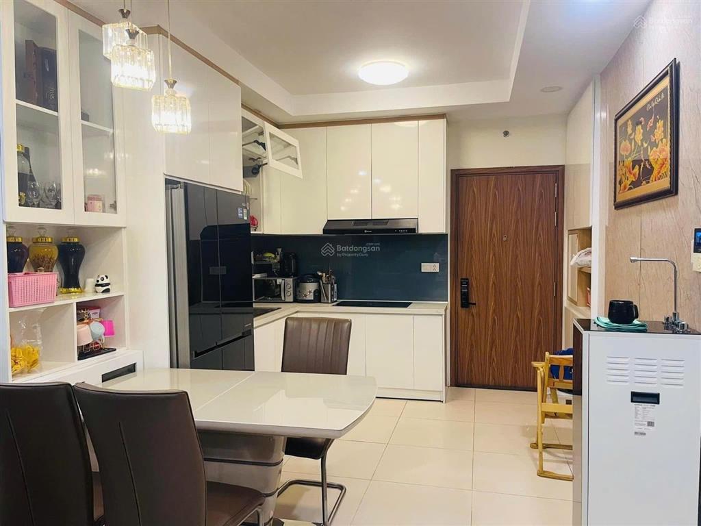 The pegasuite1 (90m² 3pn+2w ) căn góc vuông vức  có suất đậu oto giá thương lượng