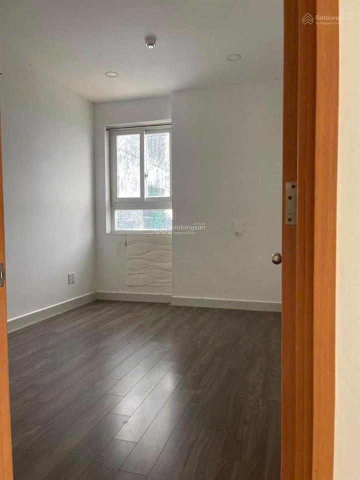 Tara q8 ( 3pn+2wc 90m²) nội thất cơ bản  view thoáng  nhận nha o ngay