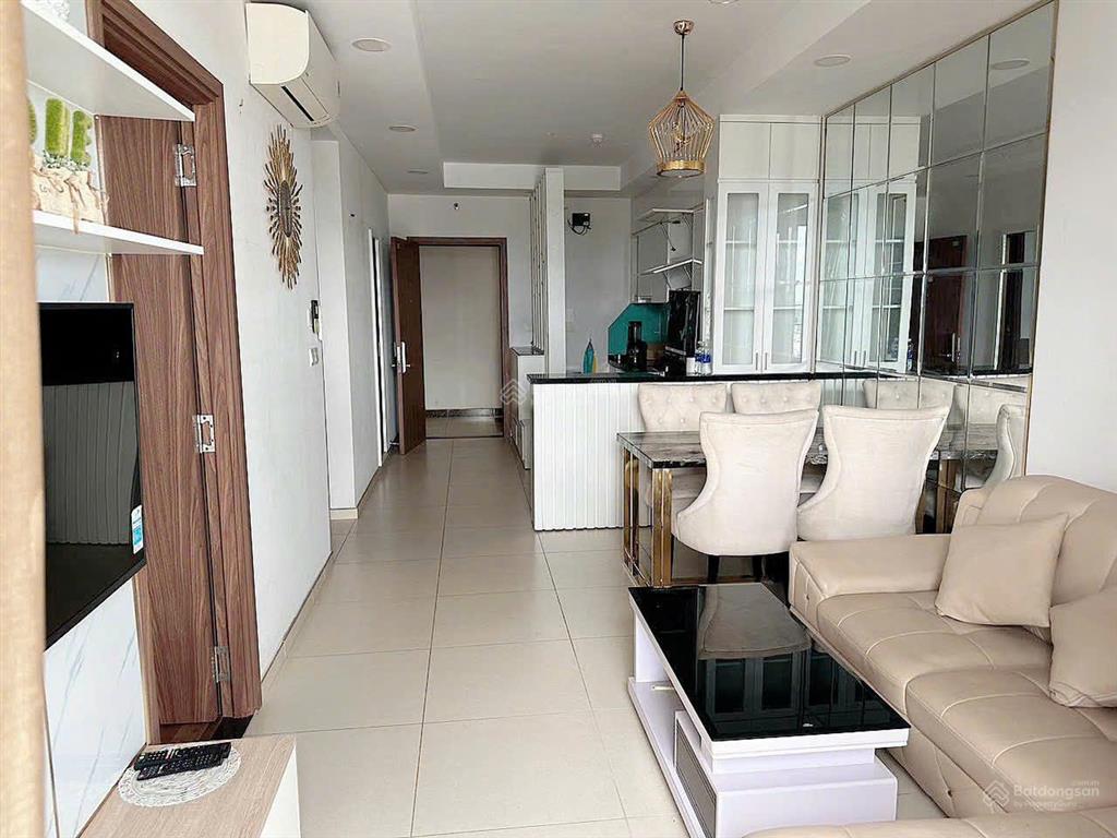 2pn+2wc 68m2 the pegasuite 1 (tầng trung đẹp + ban công đông nam) giá 4.450t
