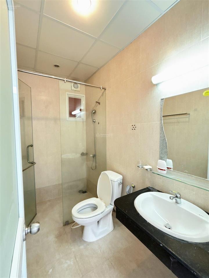 Đầy đủ nội thất chỉ 10tr/tháng căn 2pn+2wc 81m2 (tara residence q8)