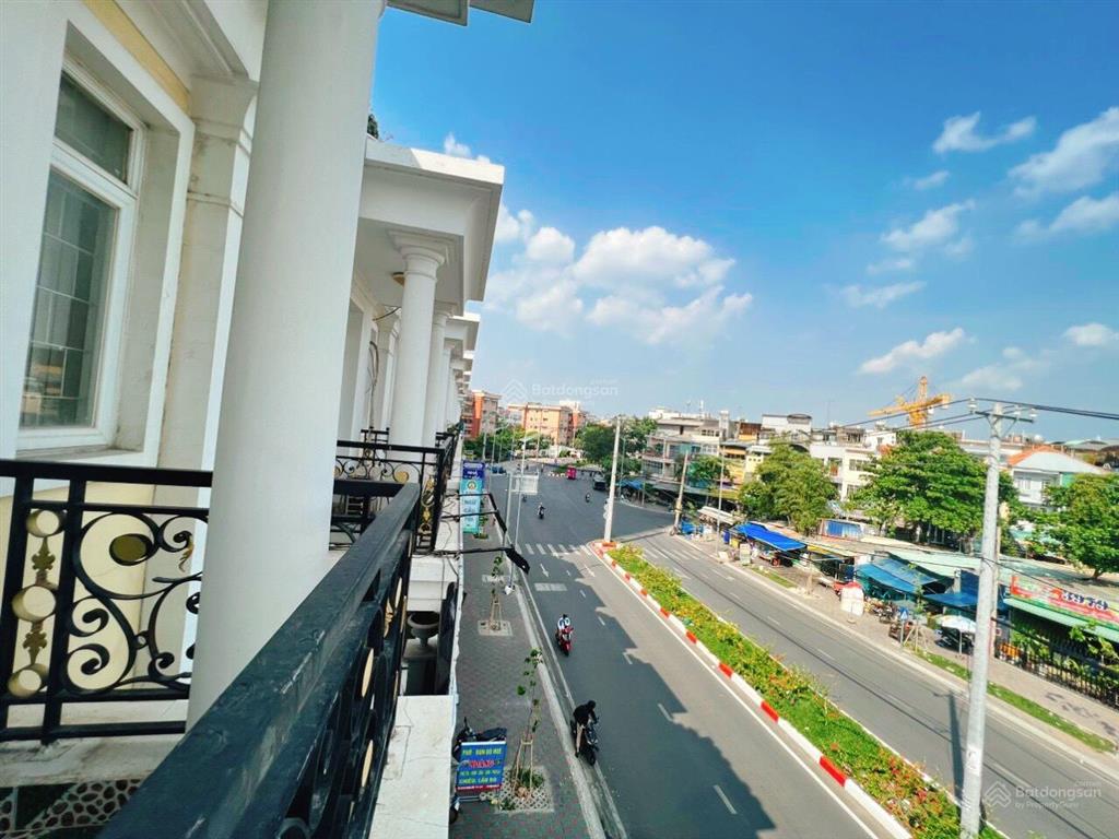 Cho thuê nhà phố mặt tiền tạ quang bửu (5x16,5m)  nhà như hình  giá thương lượng