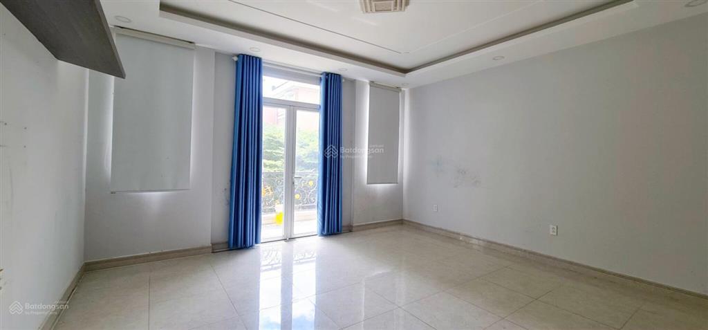 Cho thuê nhà phố mặt tiền tạ quang bửu (5x16,5m)  nhà như hình  giá thương lượng