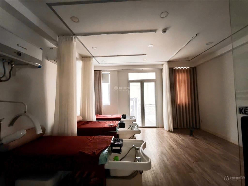 Cho thuê nhà phố mặt tiền tạ quang bửu (5x16,5m)  nhà như hình  giá thương lượng