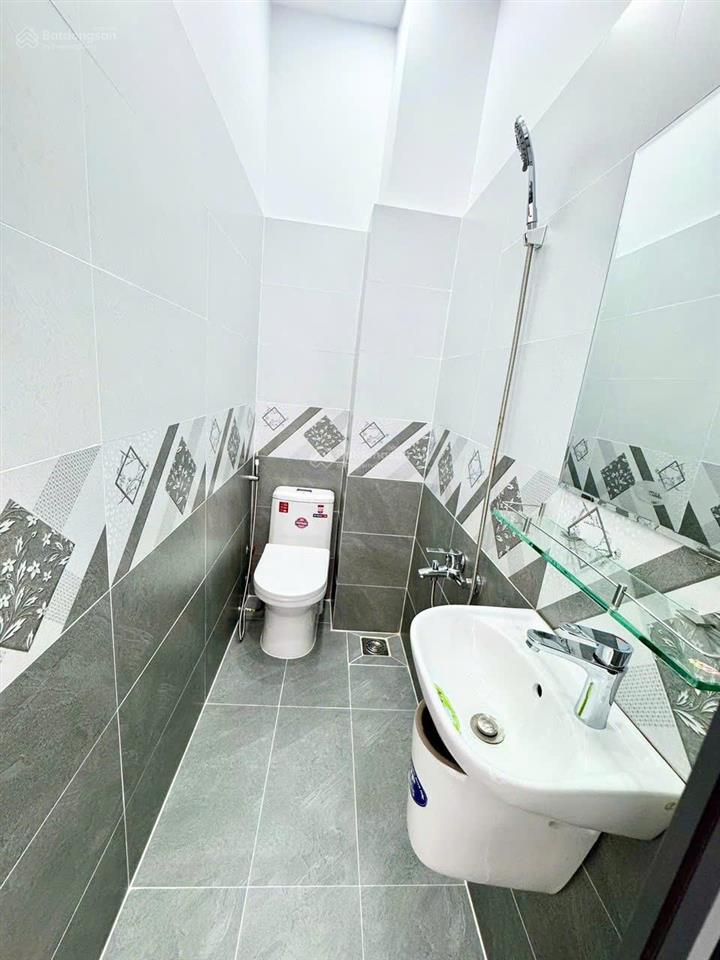 Bán nhà hẻm 2020 huỳnh tấn phát  xã nhà bè. giá 2 tỷ 390(bớt lộc)