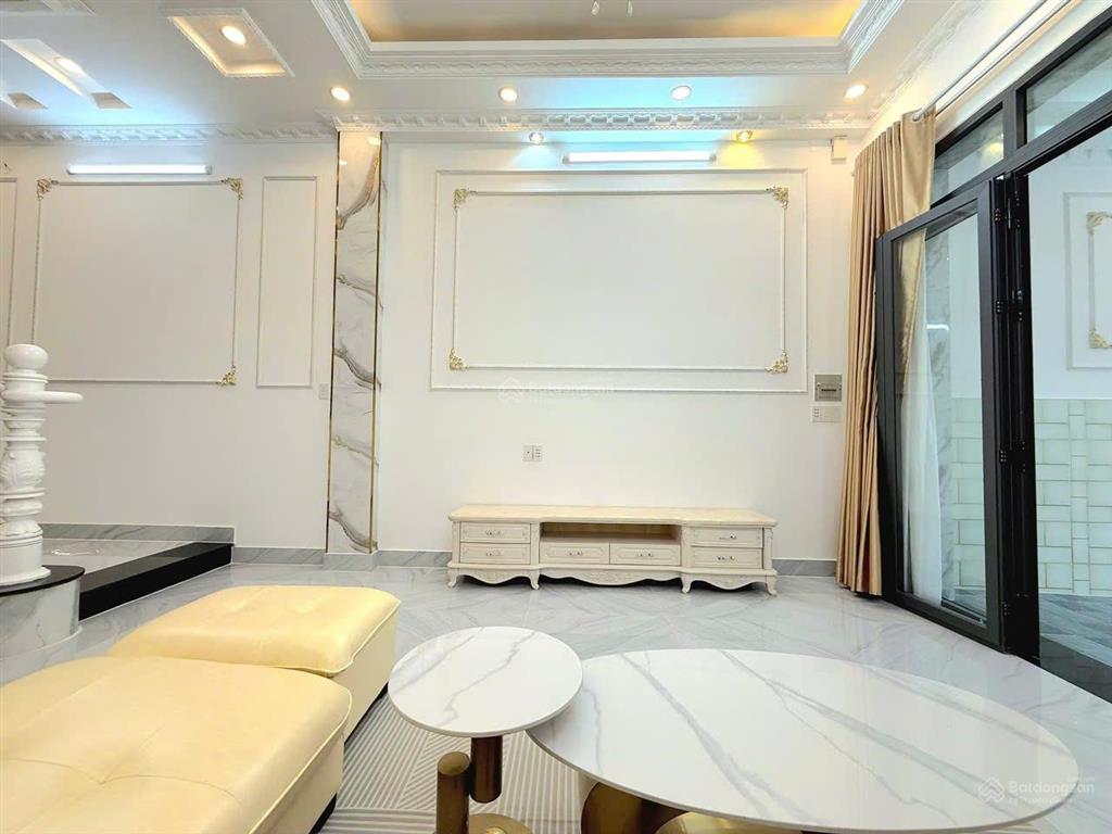 Bán nhà hẻm xe hơi 1806 (hẻm bà cả) cách q7 cây cầu phú xuân cách phú mỹ hưng 5 phút