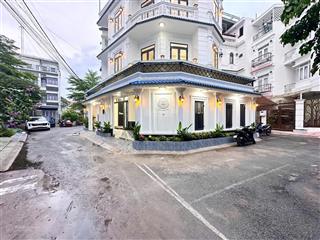 Nhà phố góc 2 mặt tiền kdc đồng bộ đường huỳnh tấn phát  gần amelia phú mỹ hưng