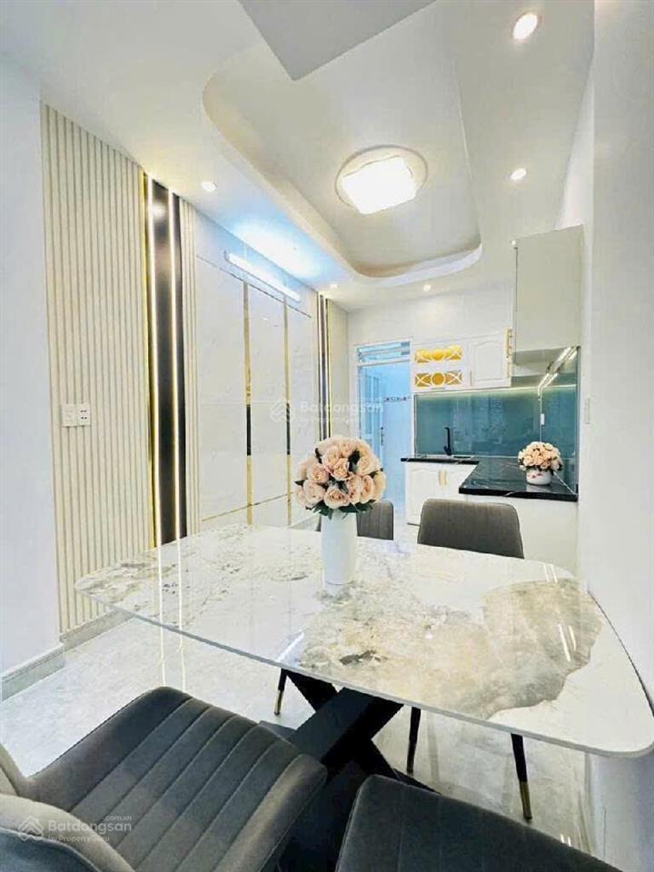 Bán nhà hẻm 3m quay đậu xe thoải mái, đường dương cát lợi  thị trấn nhà bè