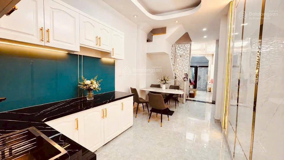 Bán nhà hẻm 3m quay đậu xe thoải mái, đường dương cát lợi  thị trấn nhà bè