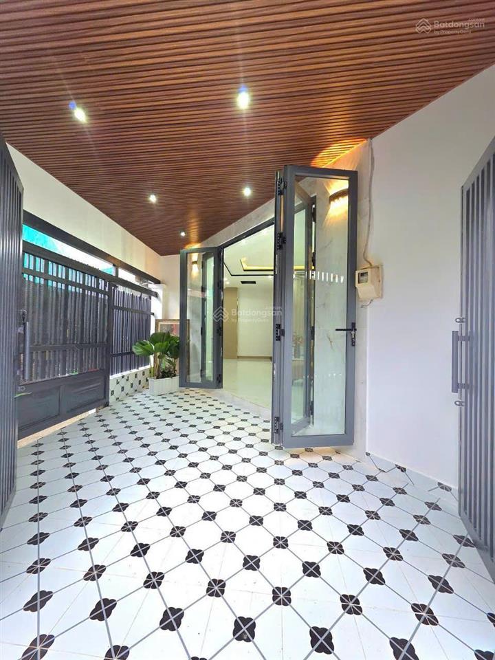 Nhà góc 2 mặt thoáng hẻm 2680 huỳnh tấn phát, hẻm rộng 3.5m