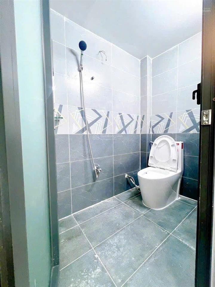 Bán nhà hẻm 2020/61/ huỳnh tấn phát nhà bè.