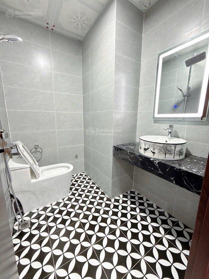 Tôi bán căn hộ chung cư hei tower số 1 ngụy như kon tum, 3pn, 2wc, 96m2, giá 7,75 tỷ  0834 487 ***