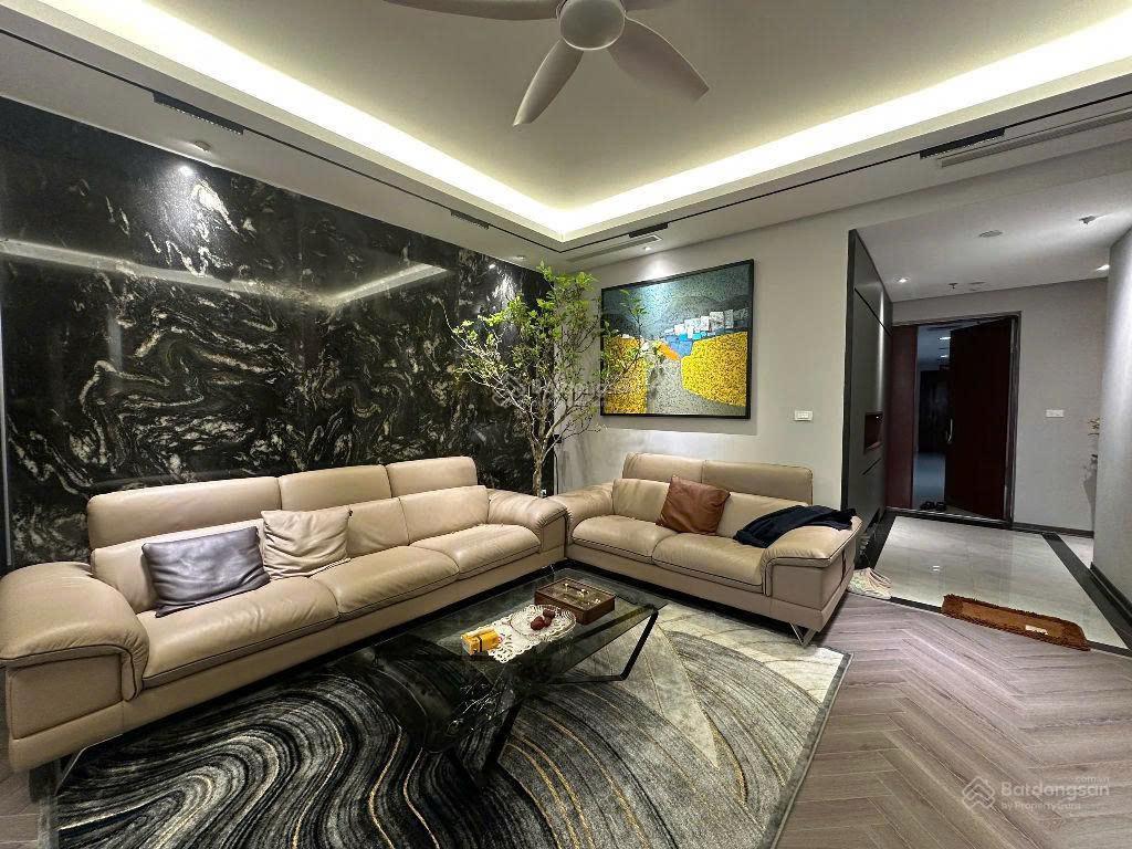 Nội thất cao cấp!!! bán căn hộ star tower, cầu giấy, 158m2, 4pn,3wc, giá thỏa thuận.  0834 487 ***