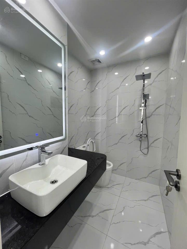Em bán căn hộ chung cư 30t2 nam trung yên, full nội thất, 55m2, 2pn, 5,3 tỷ,  0834 487 ***