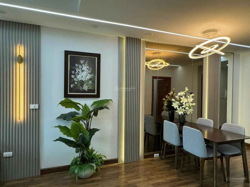 Chính chủ cần bán căn hộ 30t2, nam trung yên, 75m2, 3pn ,2wc, 6,4 tỷ sổ đỏ,  0834 487 ***