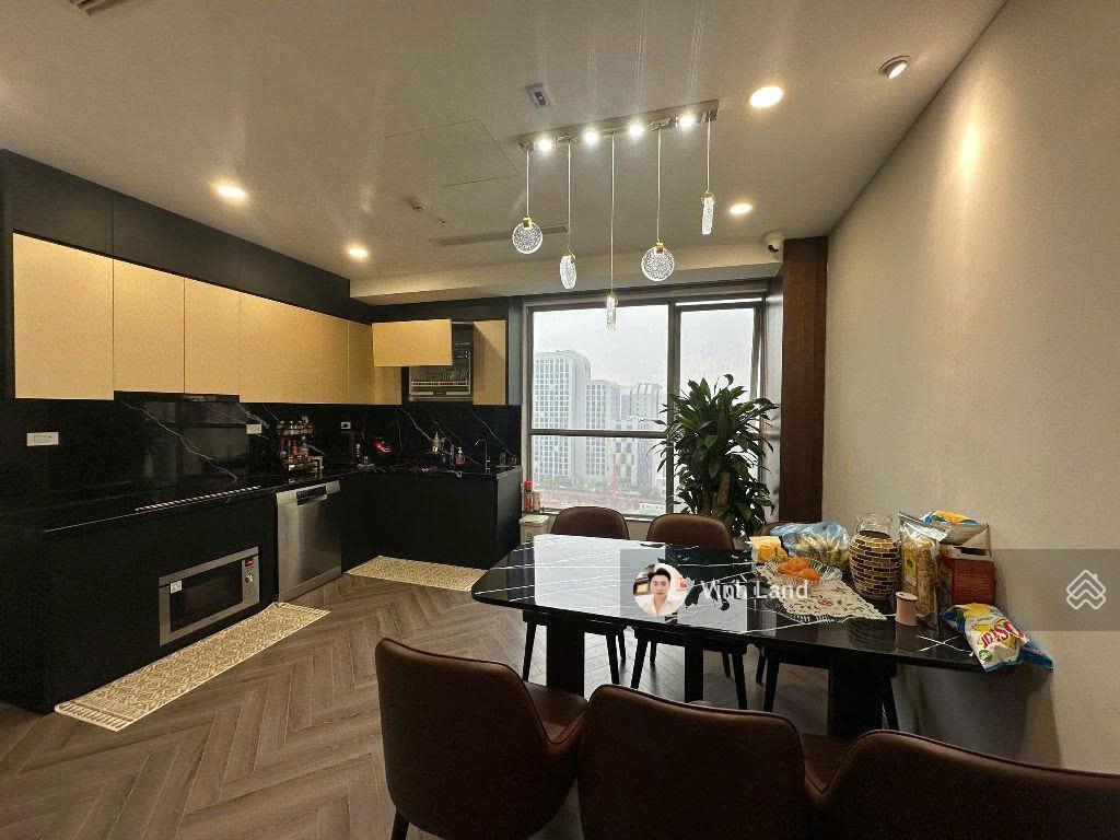 Giá tốt! em bán chung cư viện chiến lược, tú mỡ, 135,4m2, 4pn, 2wc, đủ đồ, 11,9 tỷ.  0834 487 ***