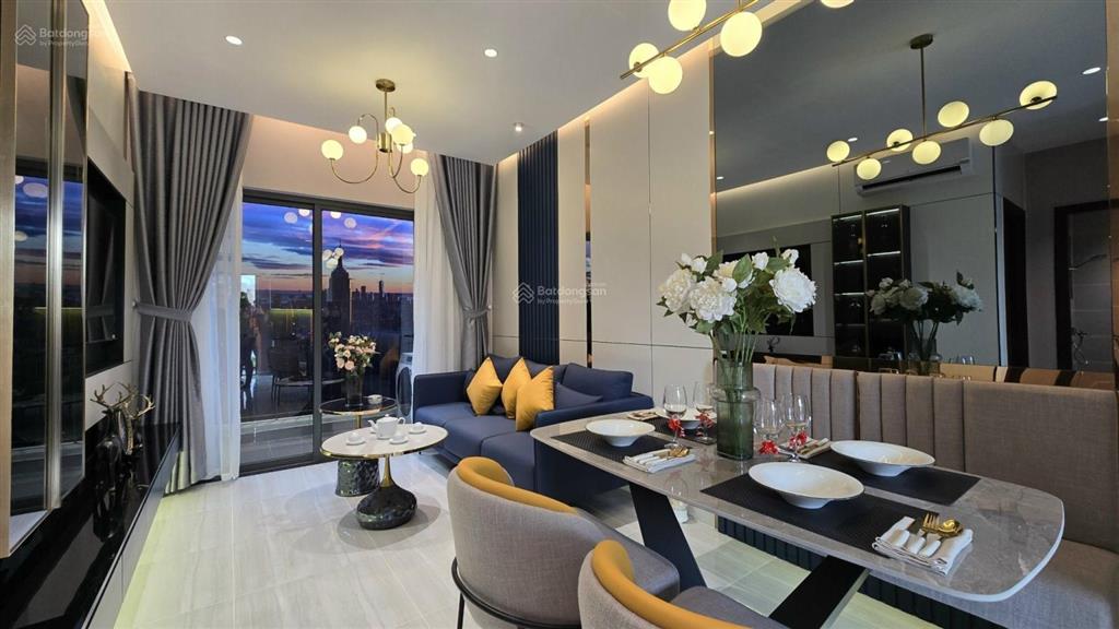 Tôi bán căn hộ tại chelsea park cũ, 10 tỷ, 98m2, full nội thất, view thoáng,   0834 487 ***