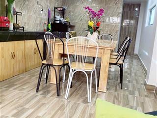 Cho thuê nhà nguyên căn  5 p.ngủ  5wc  đường trần phú  p. 3  đà lạt  giá thuê 16.5 tr/th