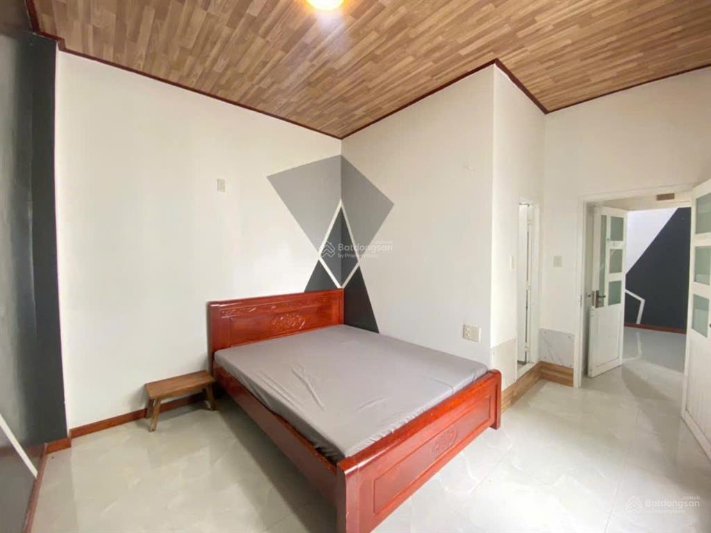 Cho thuê căn hộ  2 phòng ngủ  2wc  đường lý nam đế  phường 8  đà lạt  6 triệu/tháng