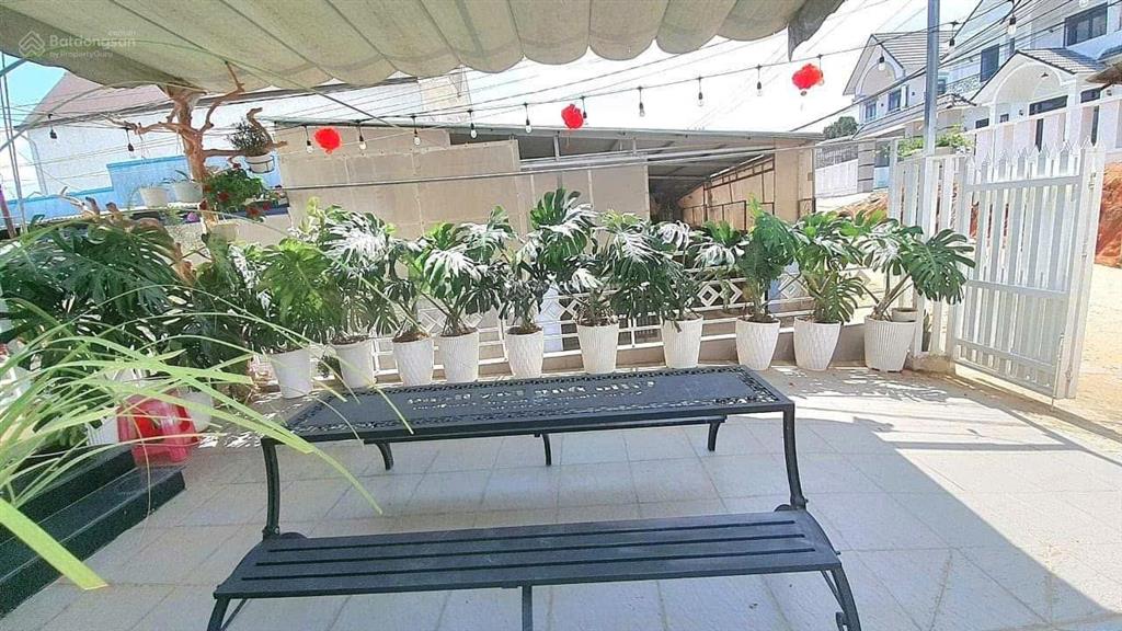 Cho thuê villa  3 phòng ngủ  đường ô tô cao thắng  phường 7  đà lạt  14 triệu/tháng