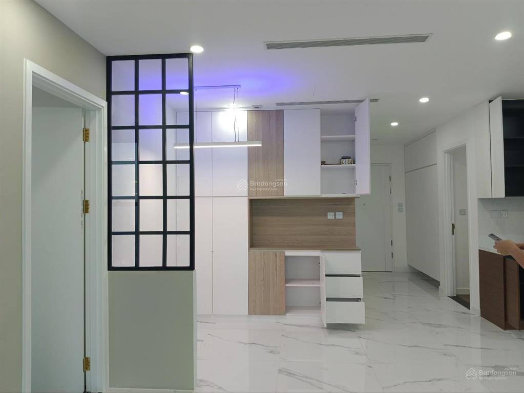 Bán nhanh sunshine city s1 tầng 3x02 căn 3 ngủ diện tích 99.4m² giá chỉ 11.8 tỷ