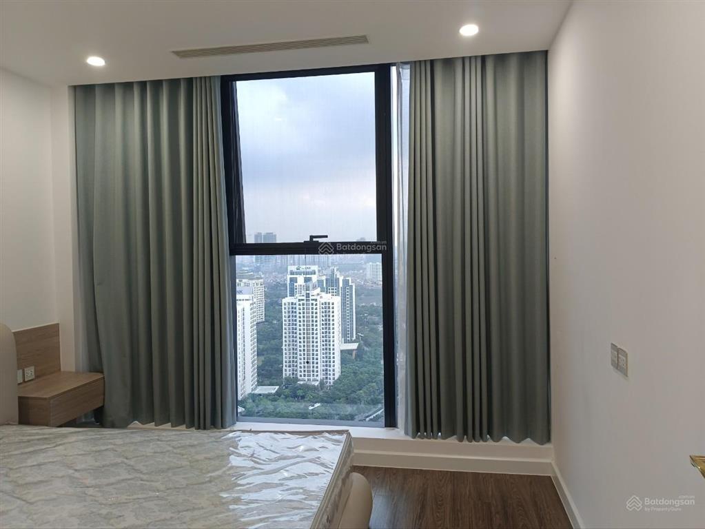 Bán nhanh sunshine city s1 tầng 3x02 căn 3 ngủ diện tích 99.4m² giá chỉ 11.8 tỷ