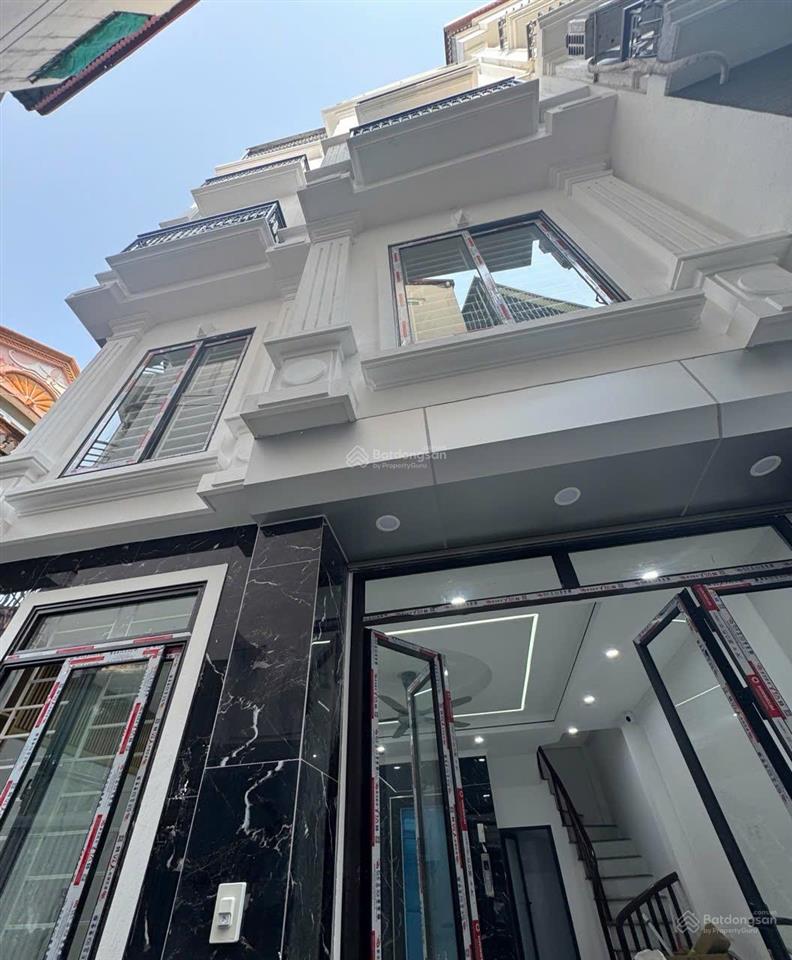 Lê lợi  hđ ...nhà mới về ở ngay  45m  5 tầng thang máy  nội thất đẹp long lanh lô góc 2 tho