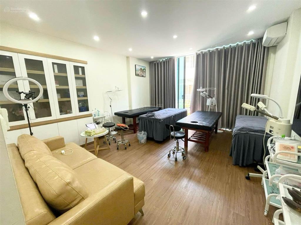 Liền kề  siêu phẩm kđt văn phú  kinh doanh 24h