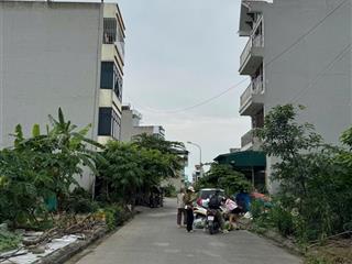 Đât dịch vụ đồng mai 2  ô tô  kinh doanh