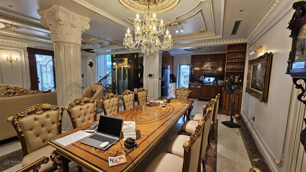 Cần thanh khoản gấp  bt văn phú  200m2 hoàn thiện  full đồ  chủ ngộp  chủ thiện chí, hơn 30 tỷ