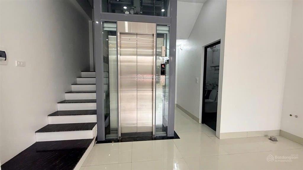 Hiếmđấu giá hà đông50m7tthang máykinh doanhfull nội thấtở ngaymua nha đón tếthơn 12 tỷtl